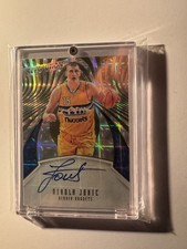 2016-17 Panini Revolution Basketball Cards 8