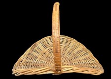 VTG LARGE WOVEN WICKER RATTAN GATHERING FLOWER BASKET