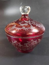 Glas Deckeldose - BÖHMEN - Rubinglas - dekoratives Design -