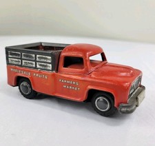 MARX LineMar Tin Lithographed Friction Farmers Market Wholesale Fruits Truck Red