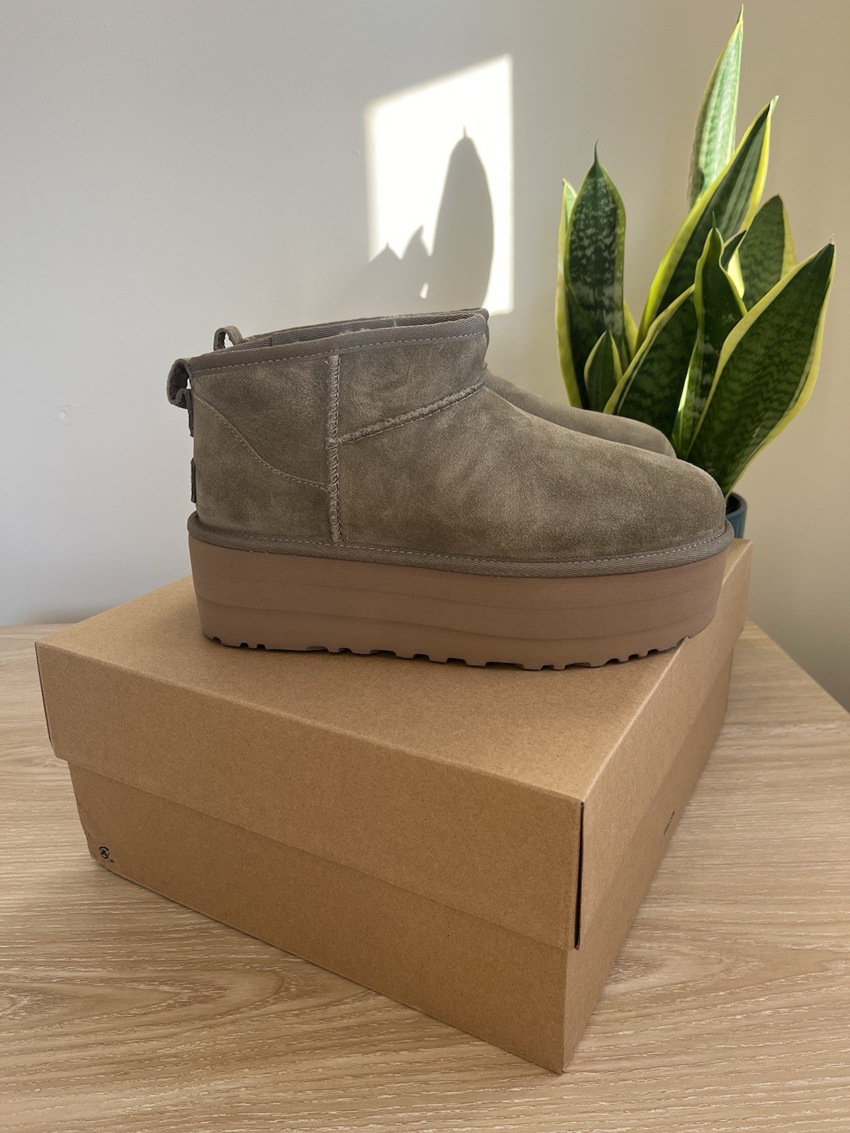 UGG Classic Ultra Mini Platform Antilope UK 6 Brand New, Authentic - RRP £155 image 7