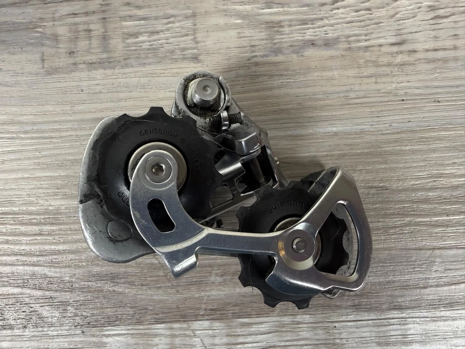 Винтажный задний переключатель с короткой лапкой Shimano 105 RD-5600 9/10 скоростей - Изображение 3 из 4