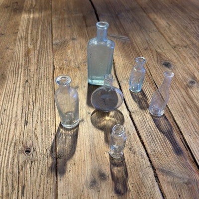 6 alte Fläschchen Antik