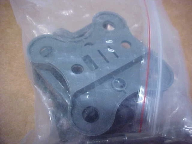 BLADE BLH7816 = DAMP CAMERA MOUNT, GP 3: 350 QX (NEW) - Image 2 of 2