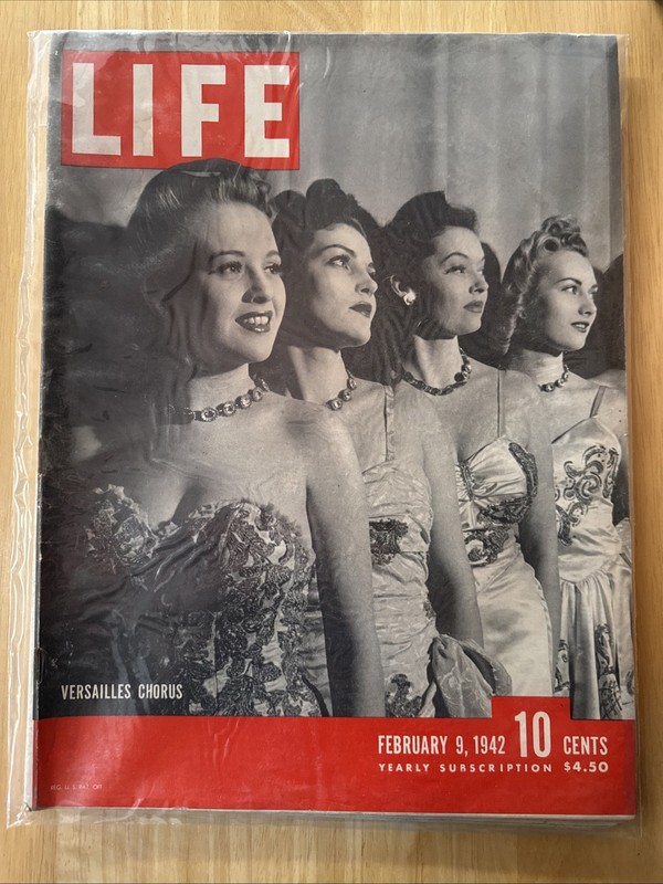 Life Magazine February 9, 1942 - Versallis Chorus EX Condition Newsstand Copy