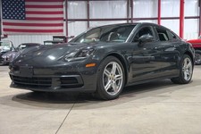 2017 Porsche Panamera 4