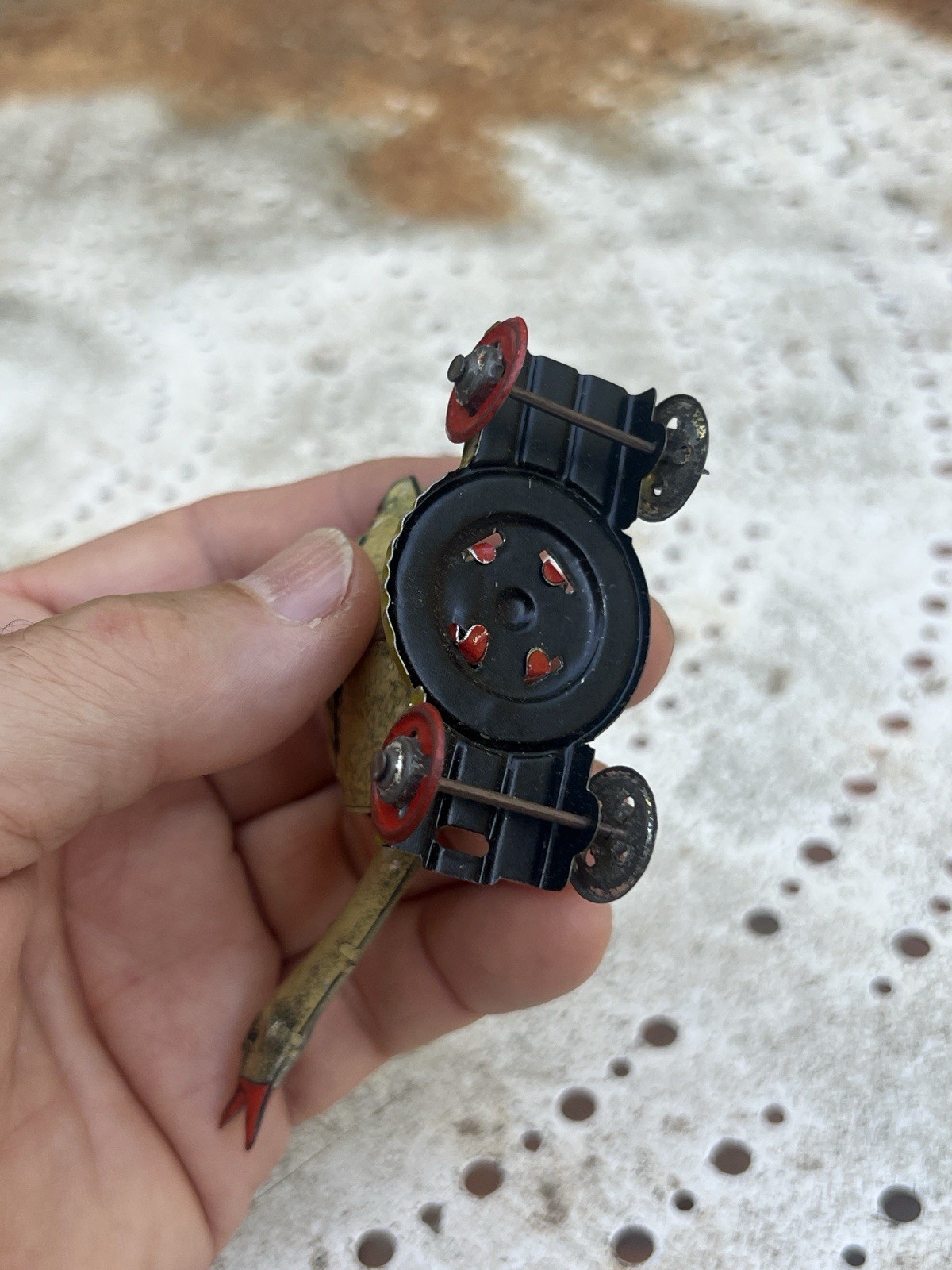 Penny Toy Goose Oscillating Head Goose