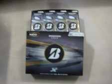 2 dozen BRAND NEW 2026 Bridgestone Tour B X golf balls White
