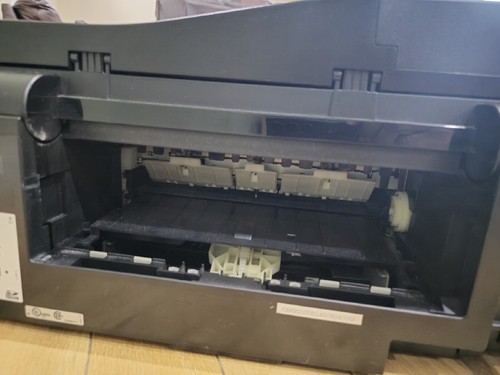 EPSON Workforce 635 All-In-One Multi Purpose Printer Scan Copy Fax - Afbeelding 4 van 12