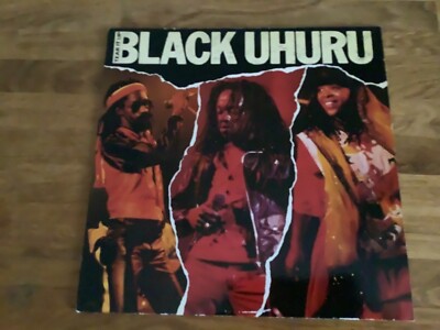 Black Uhuru , Tear It Up - Live , Island Label