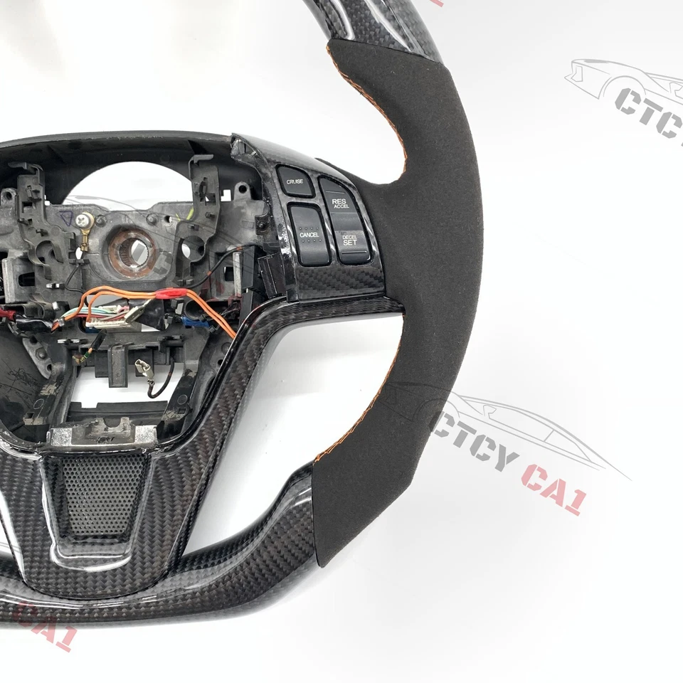 Volante de fibra de carbono real personalizado para Honda CR-V 2007-2011 Alcantara Foto 2 de 4