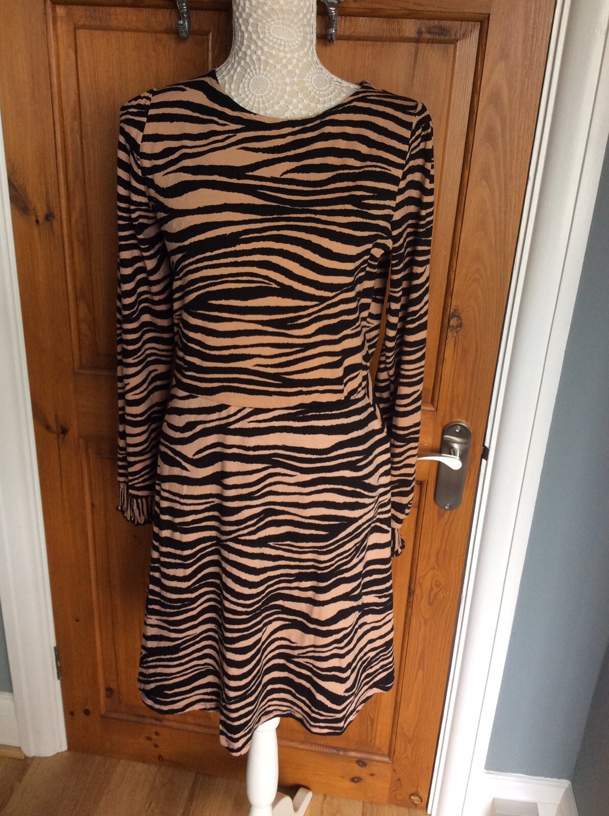 Dorothy Perkins Brown Black Animal Print Dress Size 12 NWT RRP £19.99-image