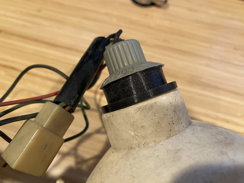 Kit reparación carcasa luz trasera Datsun, Toyota, JDM 510, 1200  Foto 4 de 4