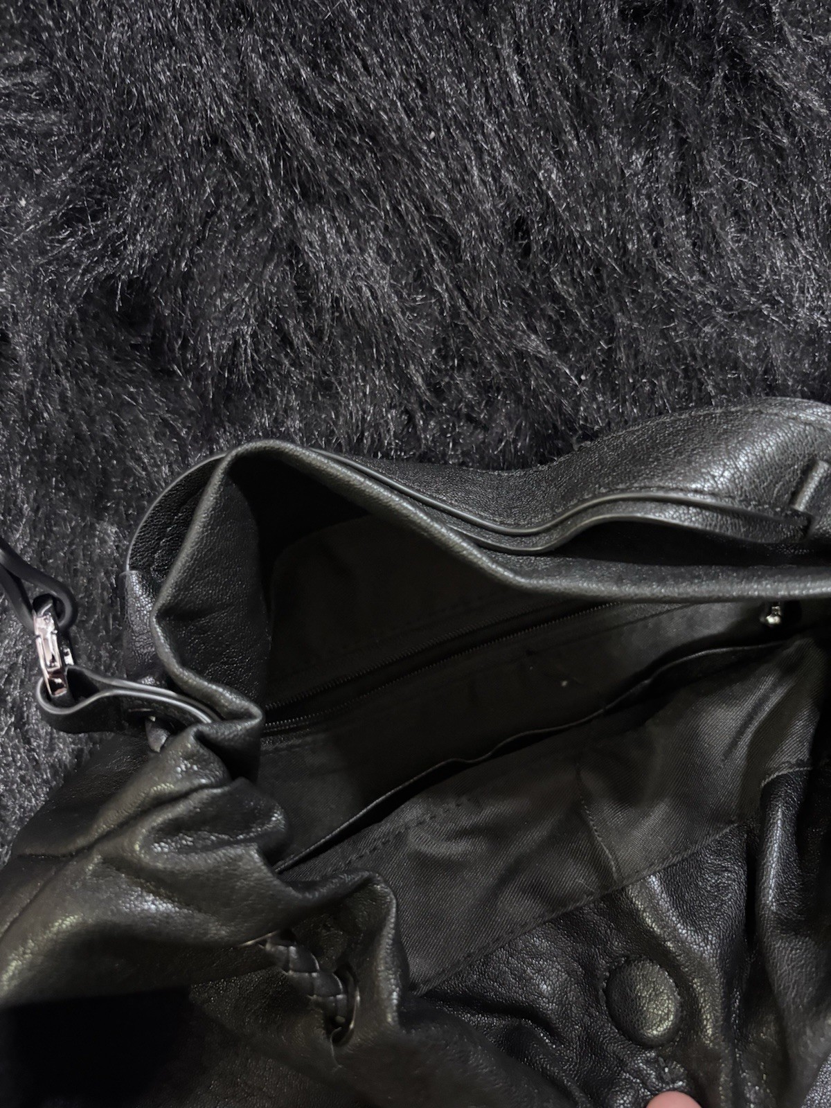 Black Crescent Shoulder Bag Drawstring Silver Har… - image 4