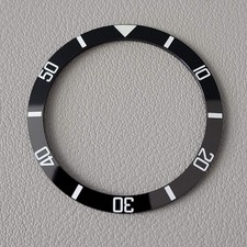 SEIKO Bezel Insert SKX007 / VINTAGE Black Ceramic Sloped C3