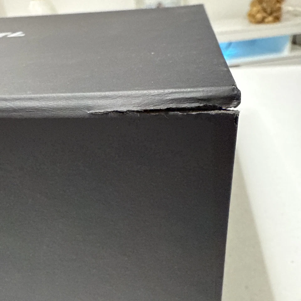 Chanel Pequeño Bolso Vacío Caja de Almacenamiento Magnética y Flores (1262) Foto 2 de 4