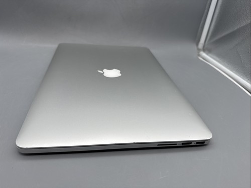 Apple MacBook Pro A1398 Quad Core i7 15" 2.3GHZ 16GB RAM 128GB SSD 2013 - Leggi - Foto 15 di 18