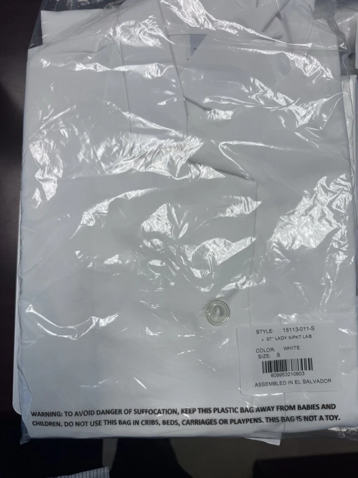 Meta Fundamentals Lab Coat Small - Image 2 of 2