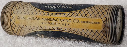Vintage Vaseline Camphor Ice Tin CHESEBROUGH Manufacturing CO. - Picture 2 of 8