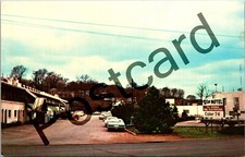 HARRISON AR, Rio Motel, E.C. & Merle Jackson owners, Dogpatch, postcard jj118