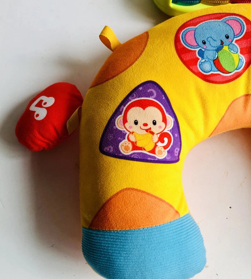 VTech Tummy Time Discovery Almohada Jirafa Bebé Peluche Animal Juguete Musical Foto 4 de 4