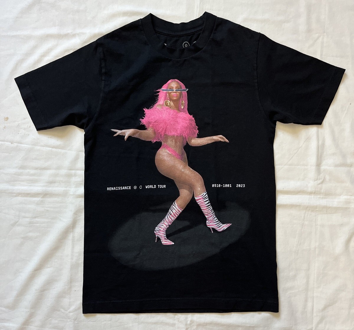BEYONCE YEAR OF RENAISSANCE WORLD TOUR MERCH REFLECTIVE T BEYONCE YEAR OF RENAISSANCE WORLD TOUR MERCH REFLECTIVE T