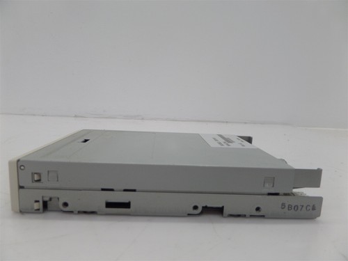 D-Link DFD-144 3.5in 1.44MB Floppy Drive - 第 5/6 張圖片