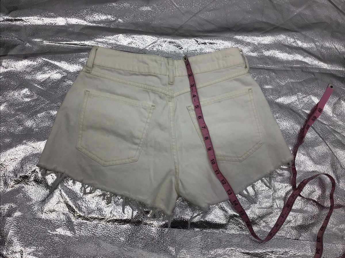 Short En Jean Délavé Moyen Forever 21 – Taille 26 – Neuf Avec étiquette