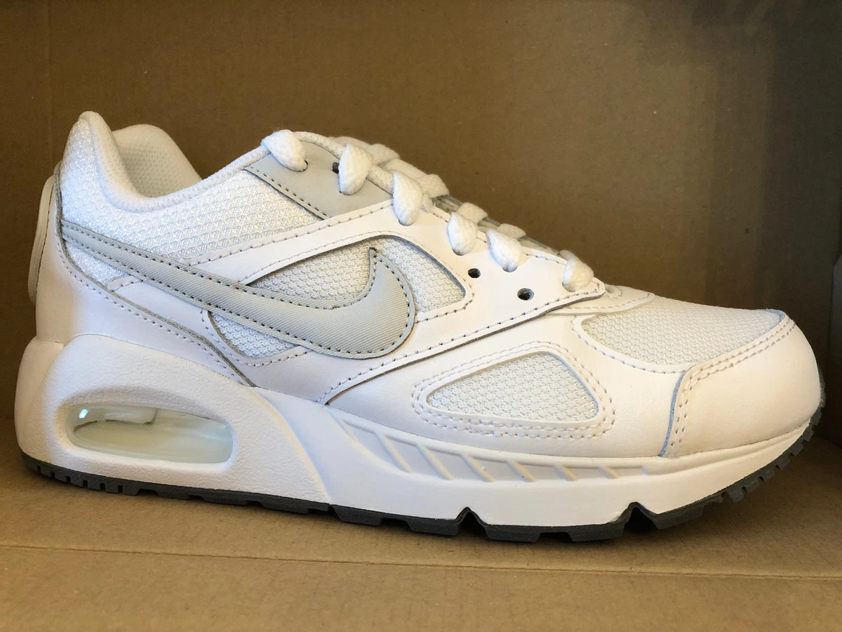 Nike air top max ivo ladies