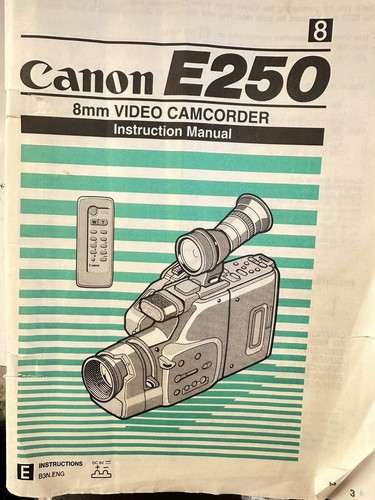 Canon Canovision 8 E250 Video Camcorder and Hard Case & Accessories working - Picture 10 of 10