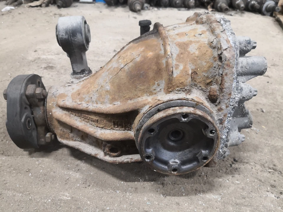 MERCEDES-BENZ S 320 CDI W220 Differenziale Posteriore 2203504714 3.2 Diesel - Изображение 2 из 4