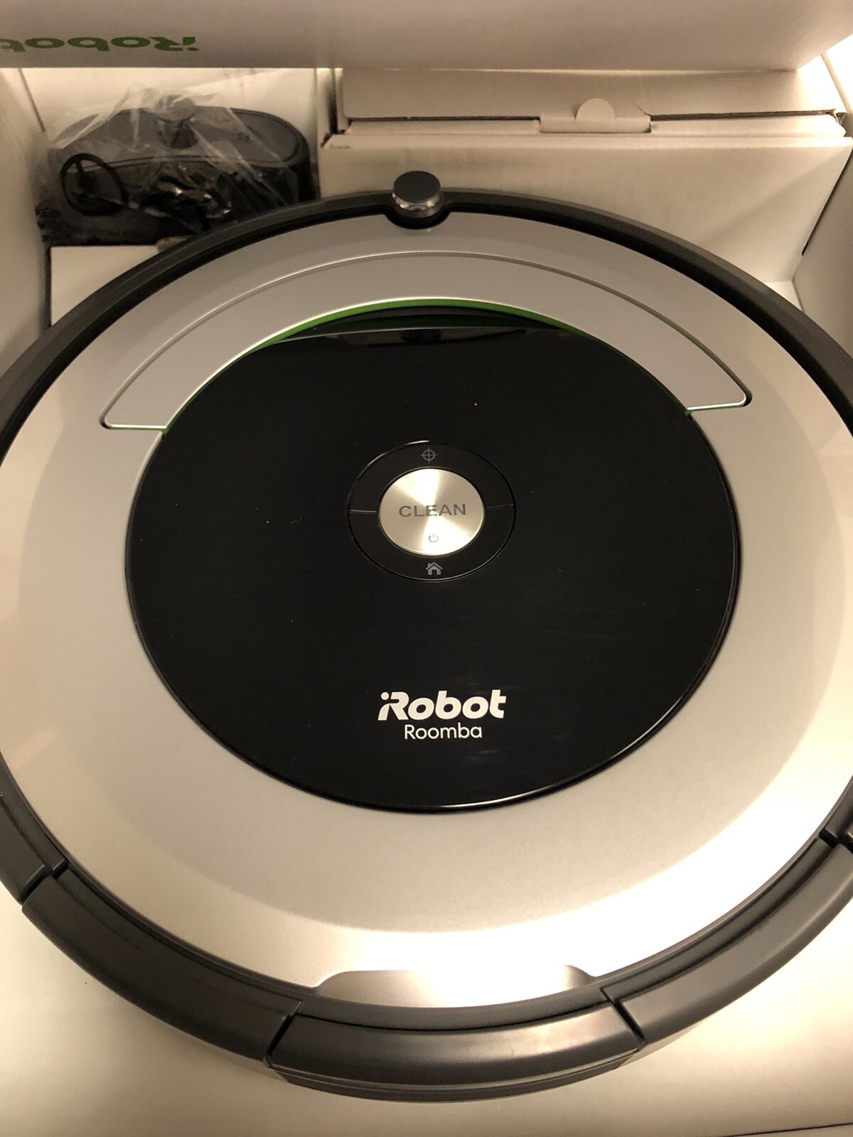 Irobot Roomba 690 Robot Vacuum Good Used Condition For Sale Online