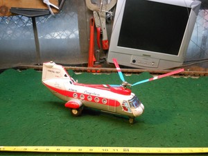 battery operated helicopter toy