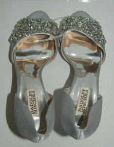 badgley mischka hansen crystal embellished sandal