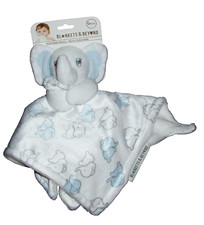 NEW Blankets and Beyond Elephant Baby Blanket Blue Grey White Holding Hearts