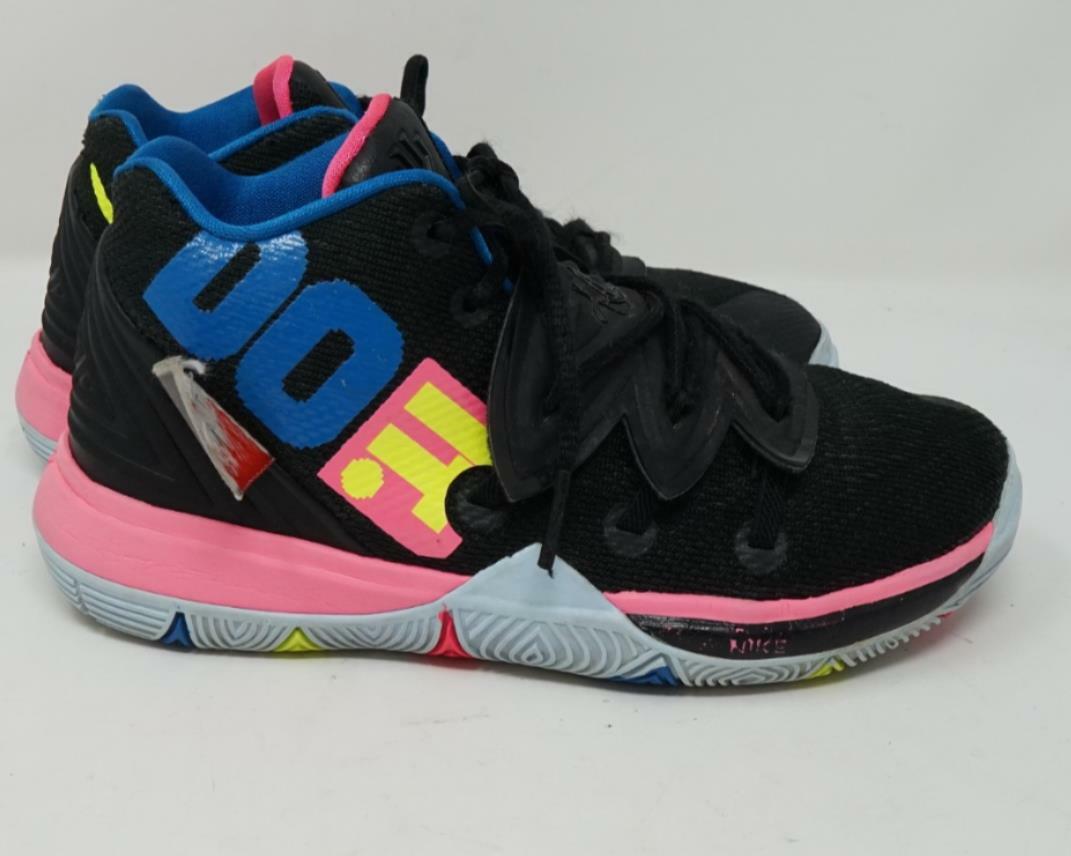 kyrie 5 black and yellow