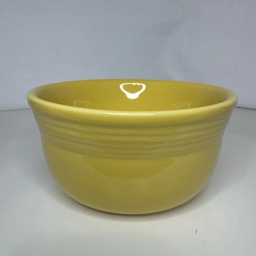 Fiesta Sunflower Gusto Bowl 28oz  6” HLC Fiestaware Homer Laughlin EUC
