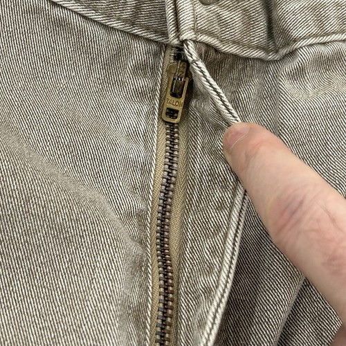 Vintage 90s Levi’s Officer Corps Khaki Beige Pleated Casual Work Pants Men 32x32 - Picture 4 of 12