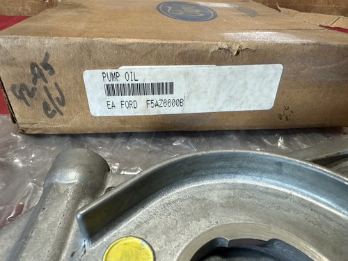 NOS FORD / MERCURY 4.6L  OIL PUMP F5AZ-6600-B - Afbeelding 2 van 5