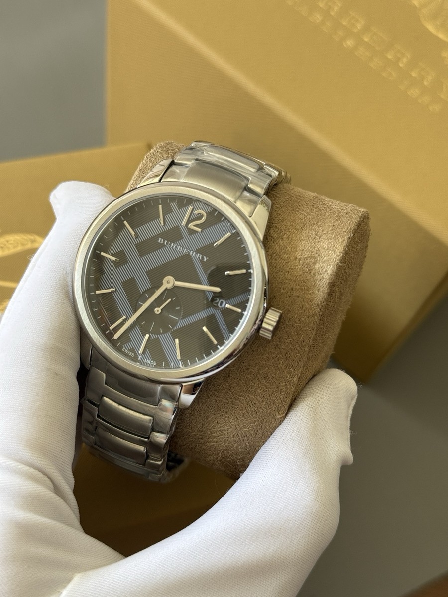 Brand New Burberry BU10005 The Classic 40 mm Stainless Steel Case Men's  Watch