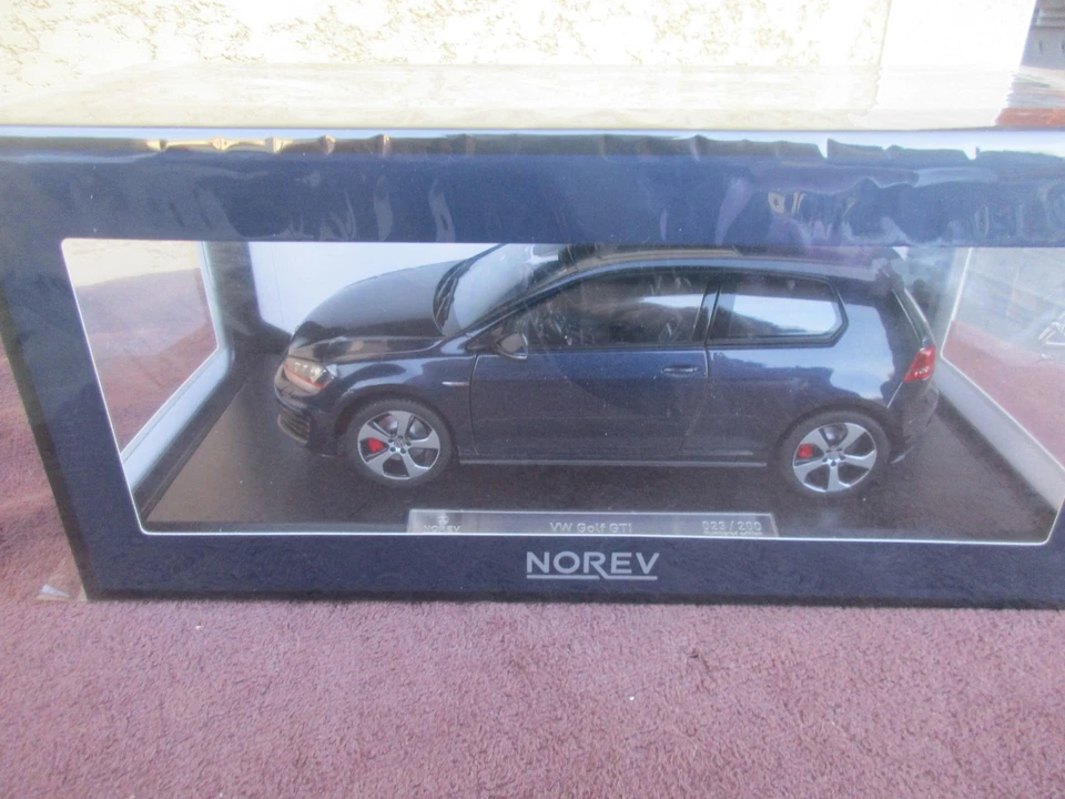 Volkswagen Golf 7 GTI 2013 1/18 Norev Série Limité - Photo 1/1