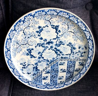 Vintage Spic & Span MING Design 13.5'' Tin Tray Blue & White Flower Platter -