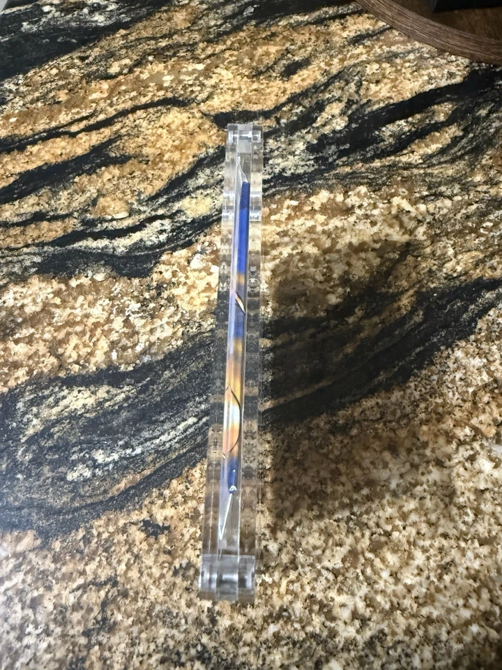 1999 Pokemon Charizard Base Set Shadowless Sealed Booster Pack WOTC - Image 2 of 3