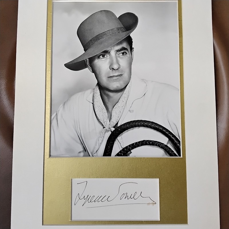 Tyrone Power Signed Card Photo 40s Movie Actor Zorro Midnight Alley Blood & Sand