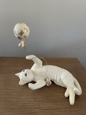 LENOX ''CAPTIVATION'' CAT WITH BALLOON FIGURINE - GOLD DETAILING - HANDCRAFTED