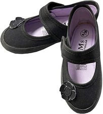 Girls Flower School Shoes New Design Black Plimsolls Flat Trainer Dance PE Pumps