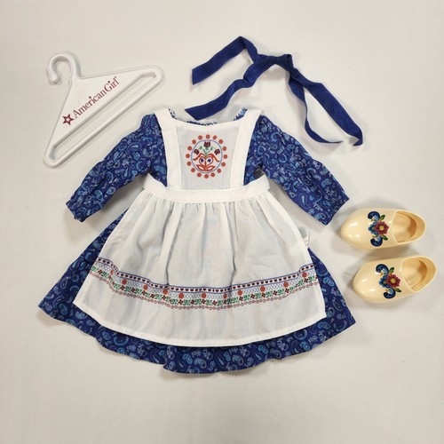 American Girl Kirstens Baking Outfit Rare Limited Release Retired New In Box - Picture 1 of 5