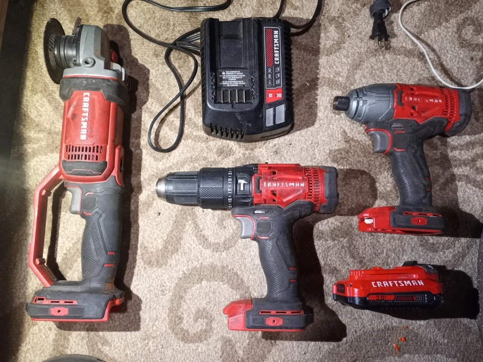 Lot Of 3 Craftsman Tools Drill & Impact Driver 20v CMCD710 CMCF800 Battery And C - Image 3 of 3
