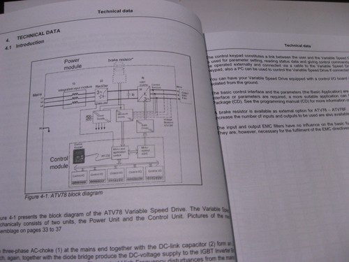 User Manual Telemecanique Schneider Altivar 78 Motor Drive English and French - Picture 7 of 10