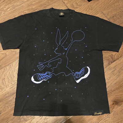 Vintage Late 90s Bugs Bunny Sneaktip 